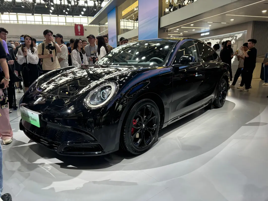 新能源汽車在哪些方面應(yīng)用了云原生技術(shù)？